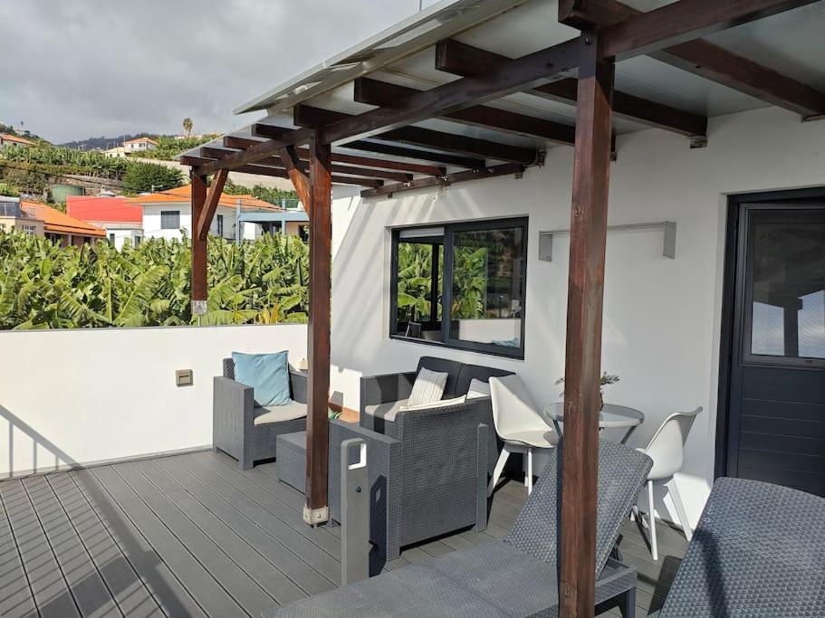 Vаrаndаs Dо Sоl-Vista Relaxante Entre Mar E Montanha Apartment Ponta do Sol  Bagian luar foto